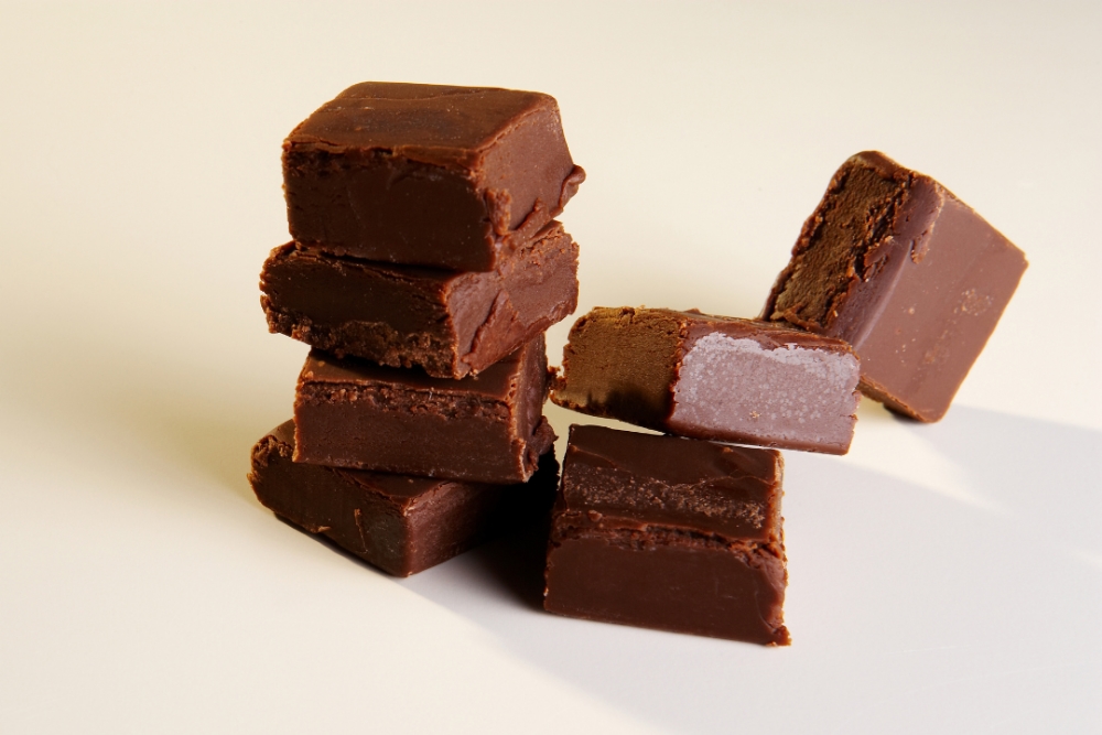 Two-Ingredient Chocolate Fudge